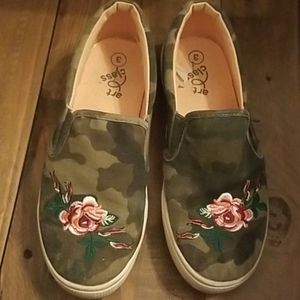 Girls camo with flower ...slip on sneakers